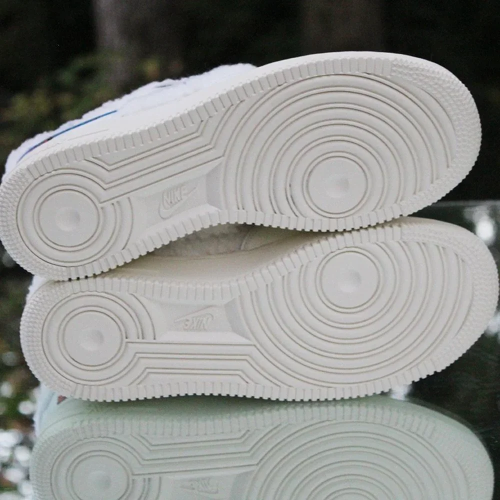 Nike Air Force 1 Low Sherpa Fleece - Picture 12 of 12